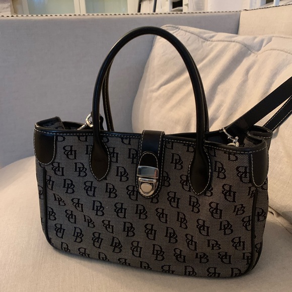 Dooney & Bourke Bag Tote - Picture 9 of 16
